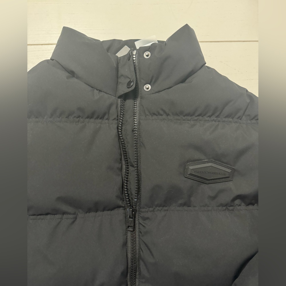 The Couture Club Puffer Jacket - Picture 2 of 7
